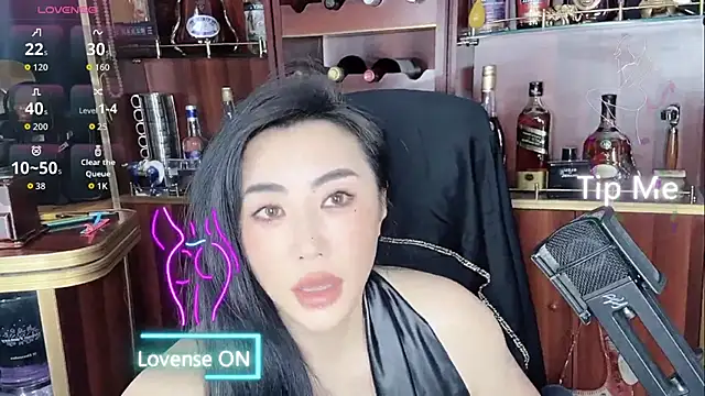 A-Lin-666 online show from October 19, 12:29 pm