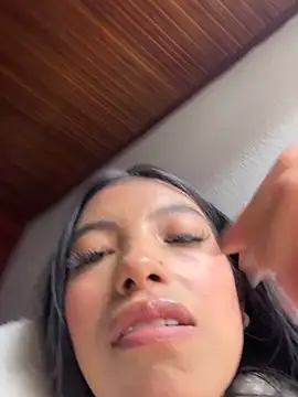 Tiffany Low online show from June 12, 3:09 pm