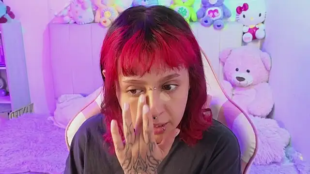 NekoWaifu online show from August 4, 5:08 pm