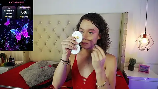 bycandy  online show from October 31, 12:53 pm