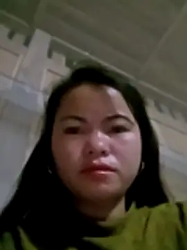 emly-xinh18 online show from December 3, 9:06 pm