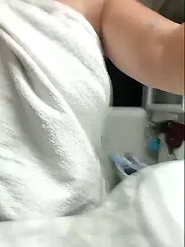 bichota85 online show from September 20, 8:51 pm