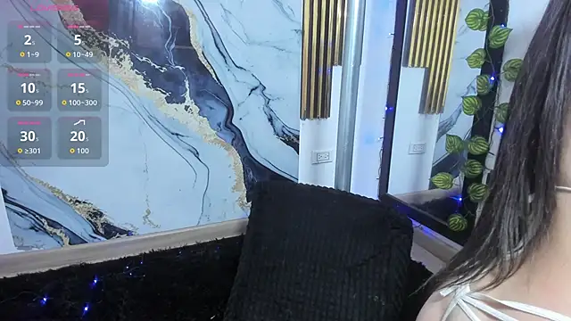 brittanyy20 online show from October 25, 10:01 am