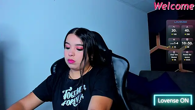 LunaWiill  online show from January 16, 7:21 pm