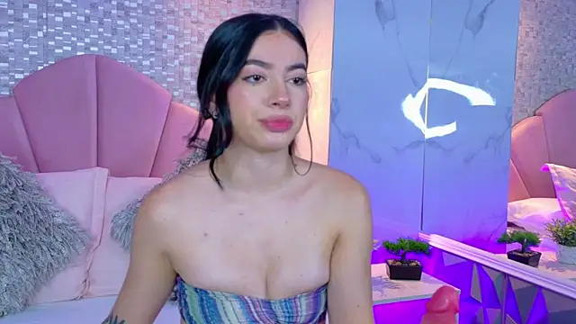LizieSmith online show from October 20, 2:53 pm