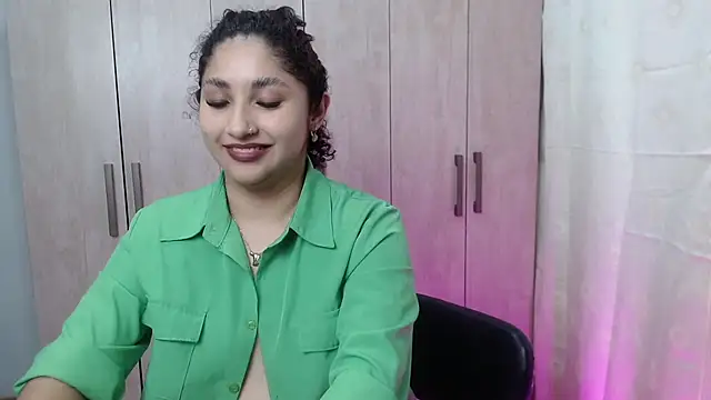 Gia Dior online show from November 9, 1:11 am