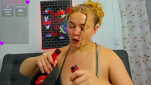 Cherrysweetyx online show from November 5, 12:54 pm