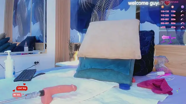 Anabacker01 online show from April 1, 1:41 pm