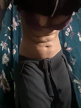 DAMinii  online show from November 3, 7:07 pm