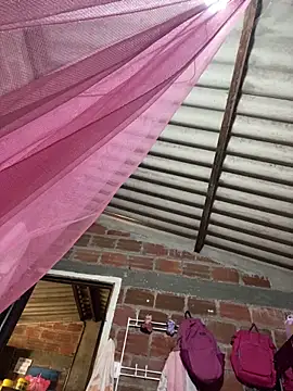 lunasexyhot18 online show from November 4, 5:29 pm