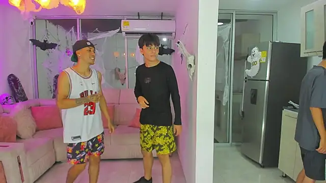 Houseofwarrios online show from October 5, 6:29 am