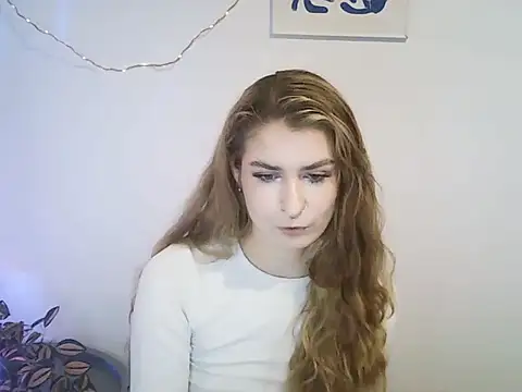 NinaBlond1 online show from December 5, 10:16 am