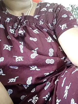 sweetqueen143 online show from November 20, 4:13 am