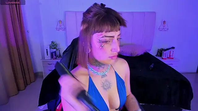 Gyal 8  online show from January 10, 3:22 am