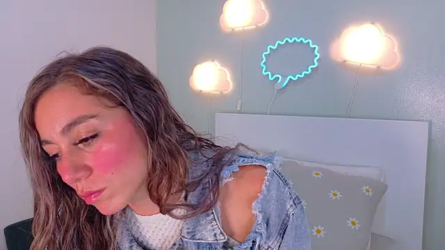 MyApril   online show from March 13, 3:46 pm