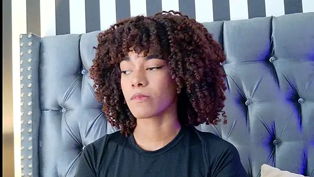 Stellaciel  online show from December 3, 10:12 pm