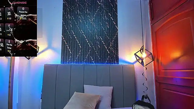 SophieSweet88 online show from October 29, 4:28 am