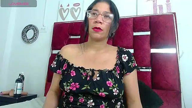 PamelaCruzThxl online show from November 27, 4:04 am