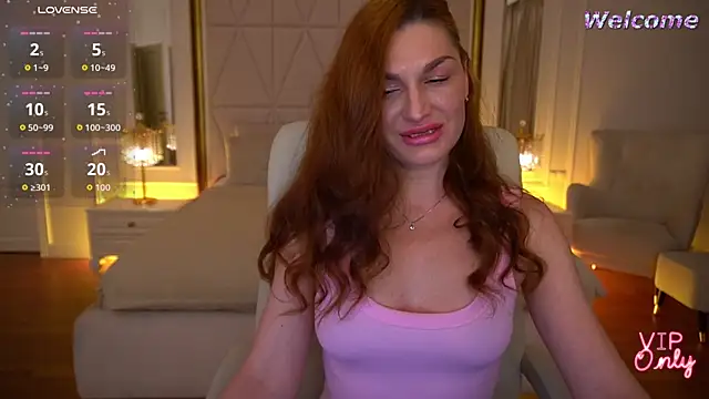 EllaGoldenn online show from April 20, 8:23 pm