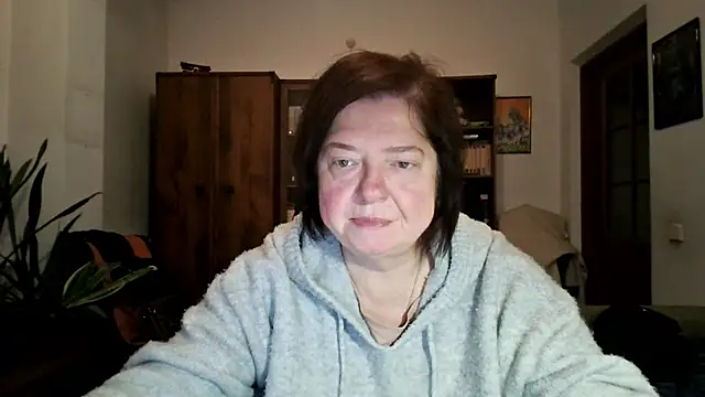 Violet Pulse online show from January 13, 9:30 pm