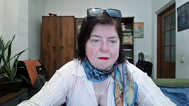 Violet Pulse online show from March 20, 3:06 pm