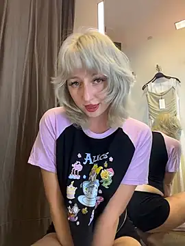 RonnieKiss online show from March 24, 1:38 pm