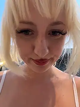 RonnieKiss online show from March 15, 11:34 am