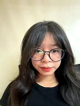 Snapshot of mau15_ chatting on October 21, 10:19 am mau15 online show from October 21, 10:19 am