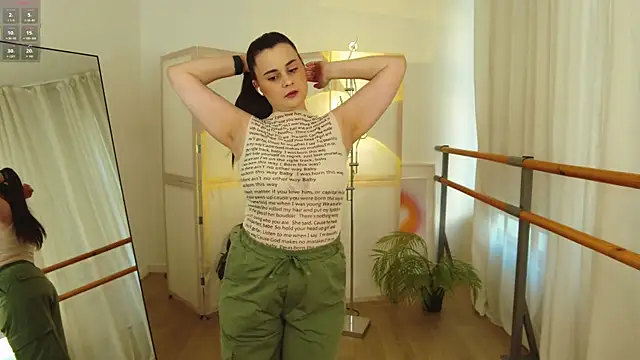 BellaSoSweet online show from September 26, 2:04 pm