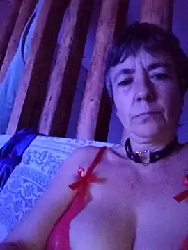 Catylandi1 online show from December 14, 6:52 am