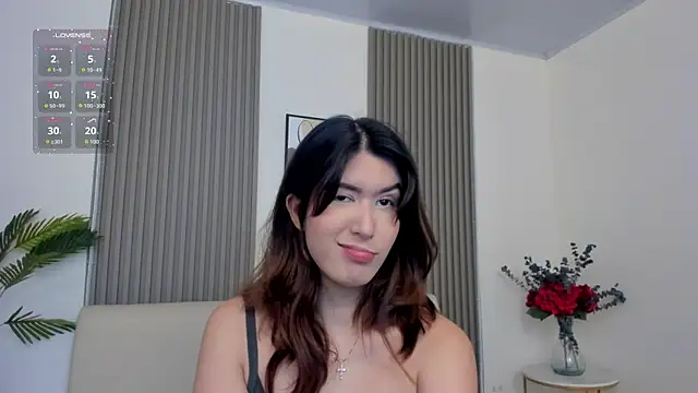 emiilyy cute online show from October 10, 1:27 pm