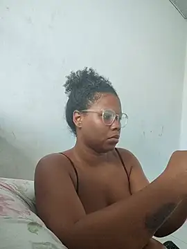 PrettahSantos online show from July 28, 12:34 pm
