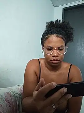 PrettahSantos online show from July 29, 9:53 am