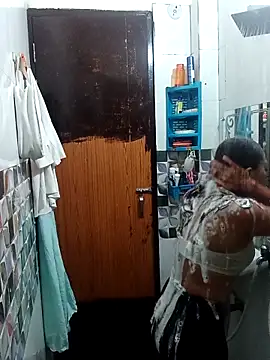 Snapshot of _moon_star_ chatting on October 12, 5:43 am  moon star  online show from October 12, 5:43 am