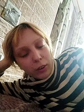 Ponka2011 online show from October 30, 7:00 am