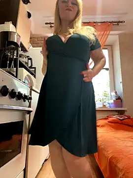 Sweet-blonde online show from October 7, 11:58 am