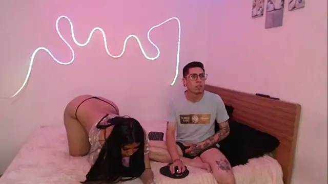 zoe-mate14 online show from February 22, 9:21 am