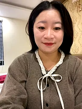 violet-00 online show from November 18, 1:17 am