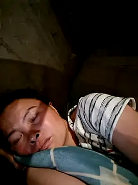 xuxulovezz online show from February 28, 3:33 pm