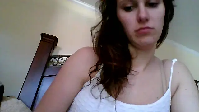 brunettebabexo3 online show from January 13, 8:24 pm