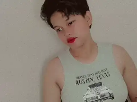 chennybbgirl online show from October 2, 5:40 pm