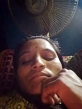 Pooja6060 online show from October 28, 3:18 pm