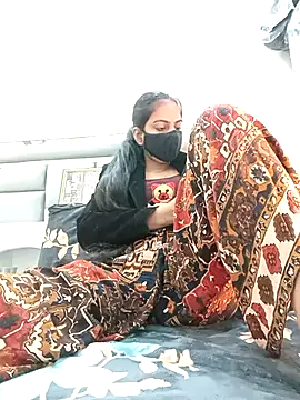 BHABHI MALLU online show from December 22, 6:11 pm