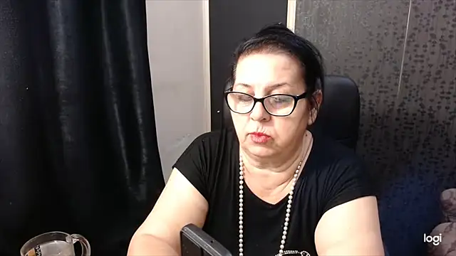 MissSanjanne online show from October 20, 6:27 am