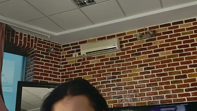 Snapshot of MeganSin_ chatting on October 7, 5:23 am MeganSin online show from October 7, 5:23 am