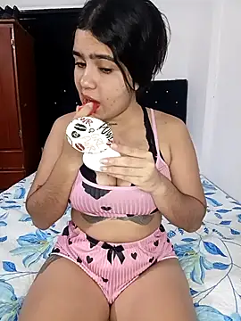 Sashalana online show from February 25, 10:25 am