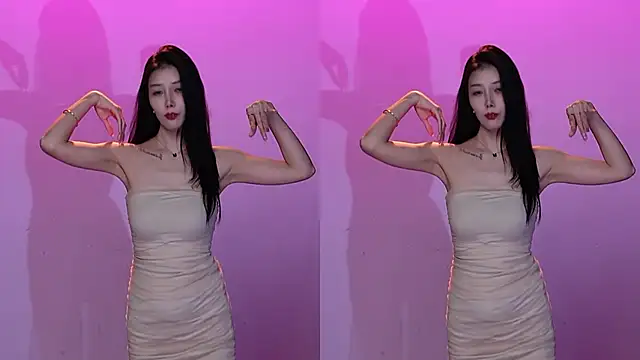 CM---001 online show from November 24, 3:25 pm