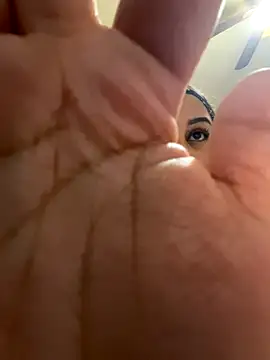 Sweeetfeetcela online show from September 29, 2:16 am