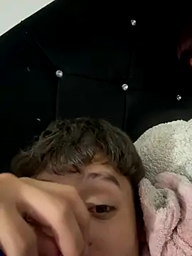  Kinky69  online show from November 27, 10:45 pm