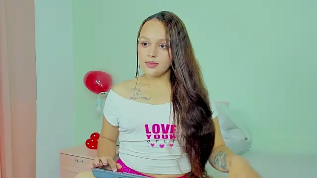 CamilaGomez149 online show from February 8, 5:00 am